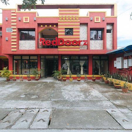 Reddoorz @ Golden Victory Hotel Mabalacat Pampanga Exteriör bild