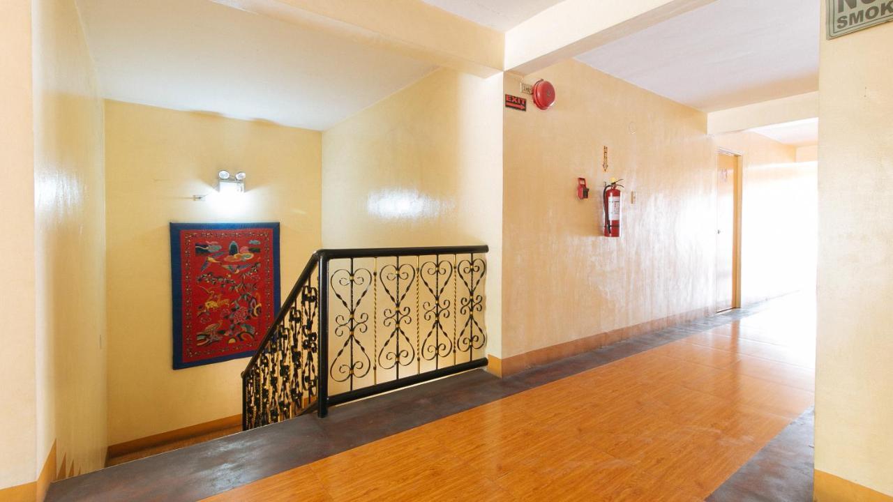 Reddoorz @ Golden Victory Hotel Mabalacat Pampanga Exteriör bild