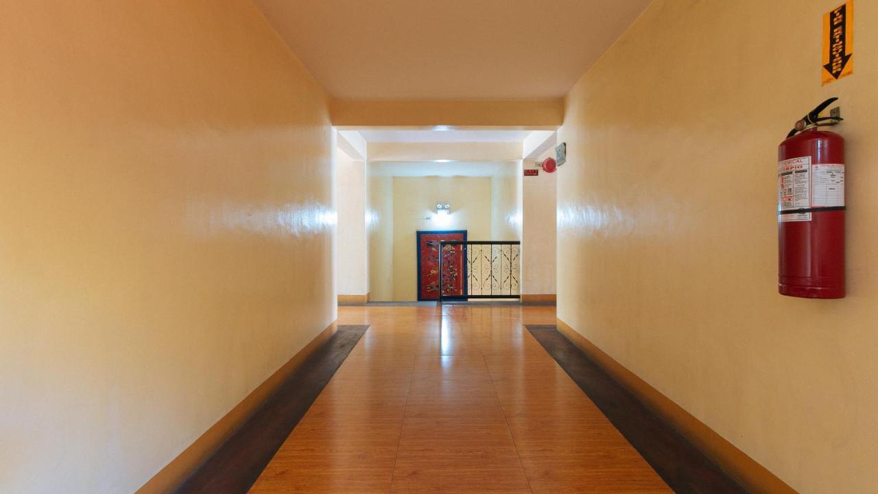 Reddoorz @ Golden Victory Hotel Mabalacat Pampanga Exteriör bild