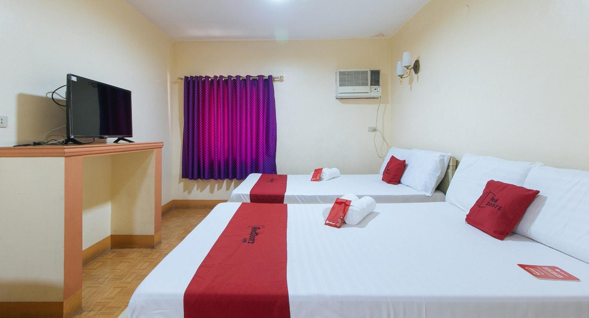 Reddoorz @ Golden Victory Hotel Mabalacat Pampanga Exteriör bild