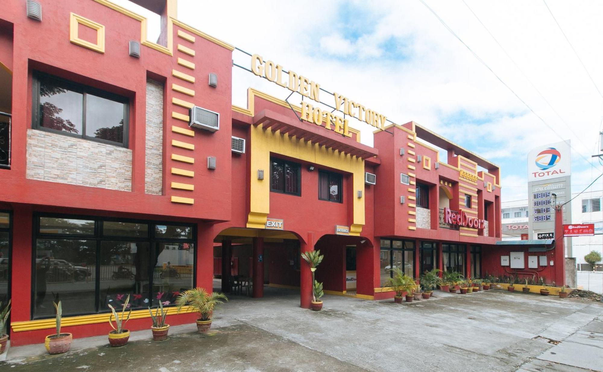 Reddoorz @ Golden Victory Hotel Mabalacat Pampanga Exteriör bild